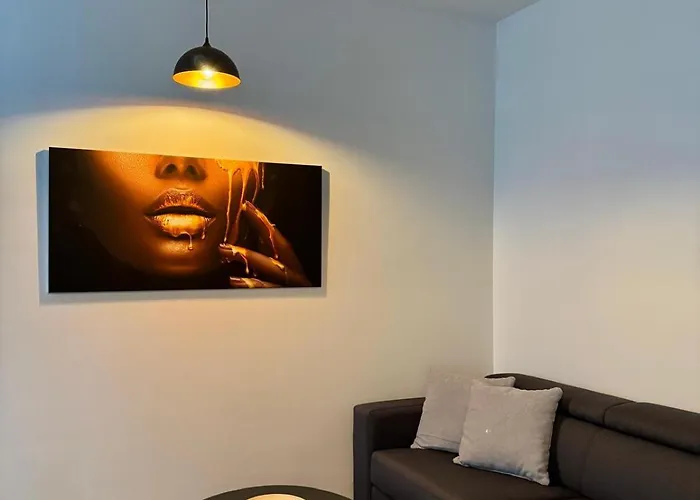 Pearl Bee Deluxe Lägenhet Plzeň