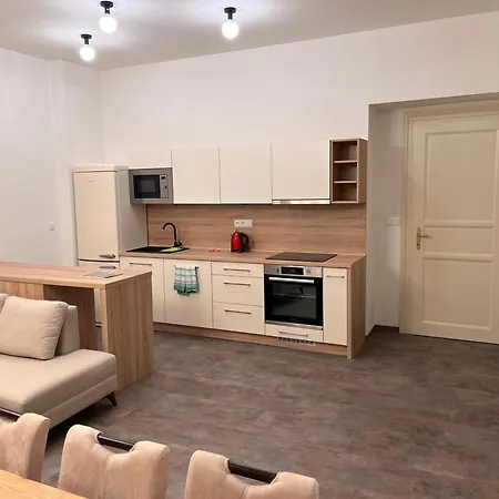 Apartment Pearl Bee Deluxe Pilsen